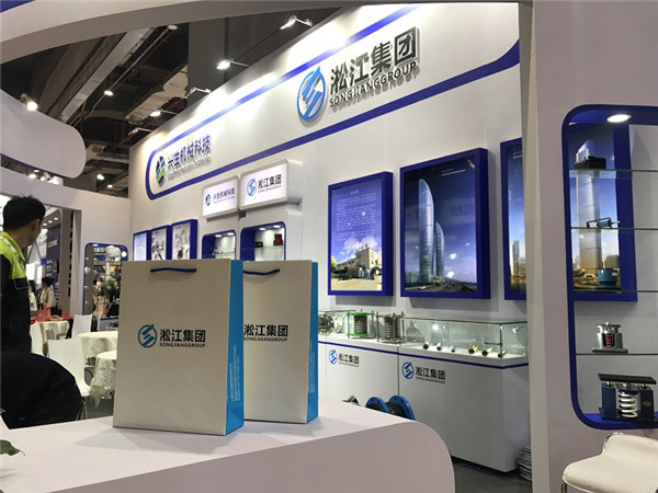 EPDM橡膠,法蘭盤碳鋼橡膠接頭,推薦EPDM三元乙丙單球橡膠伸縮節